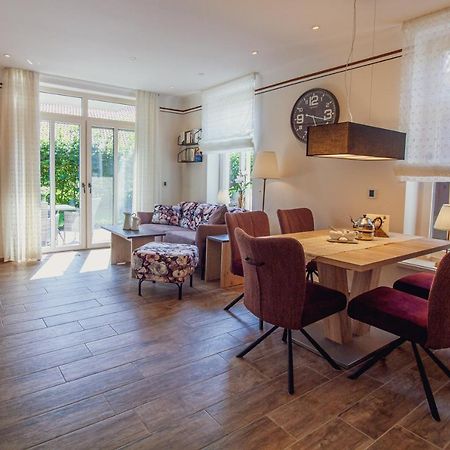 Up Besoeoek - Magnolie Mit Sauna Krummhoern Luaran gambar